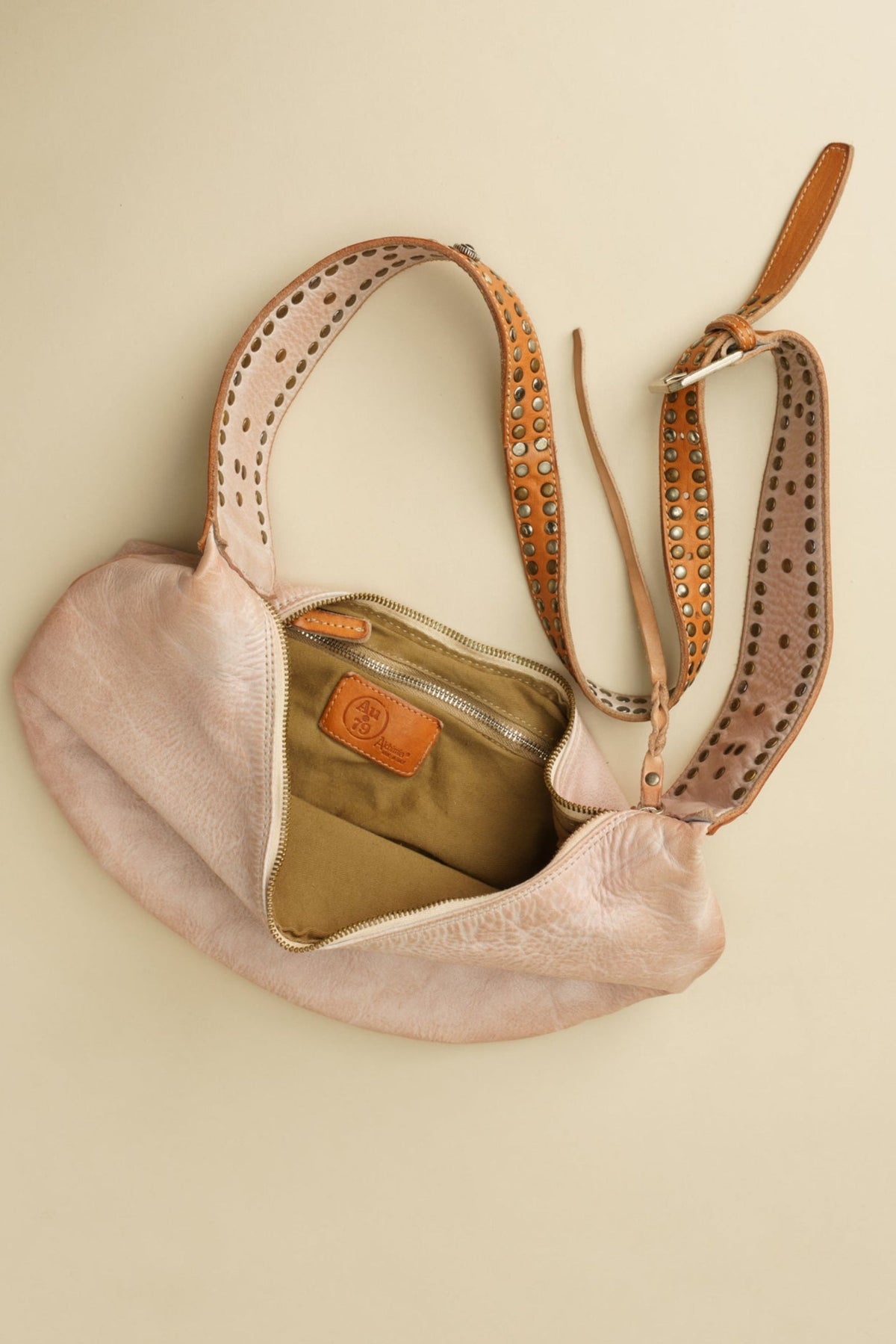 Muse Sling Bag Blush